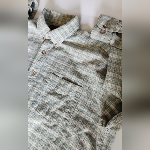 Flyshacker Clothing Co. Men's Long Sleeve Large Shirt - Picture 6 of 10